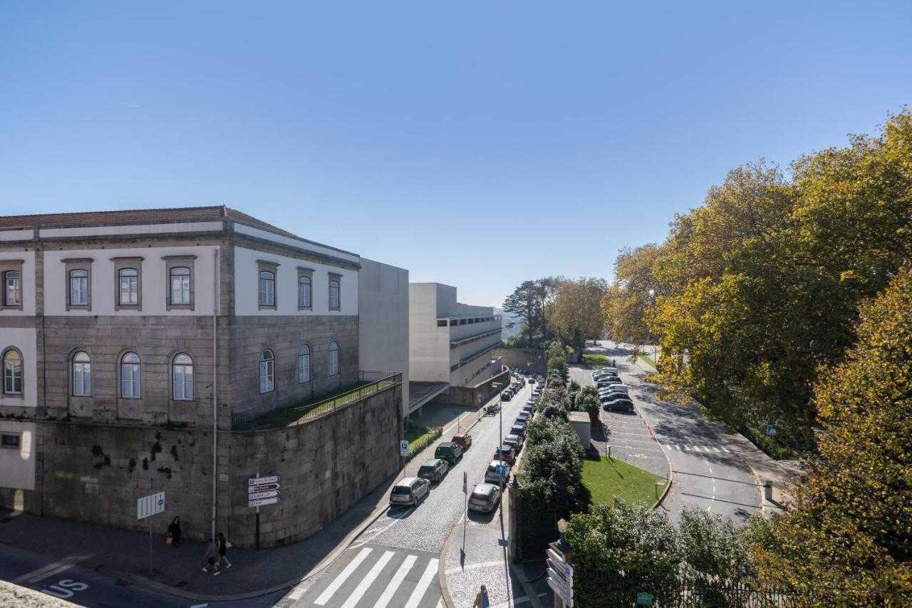Homely Noble Flats - Garden&Jacuzzi Porto Exterior foto