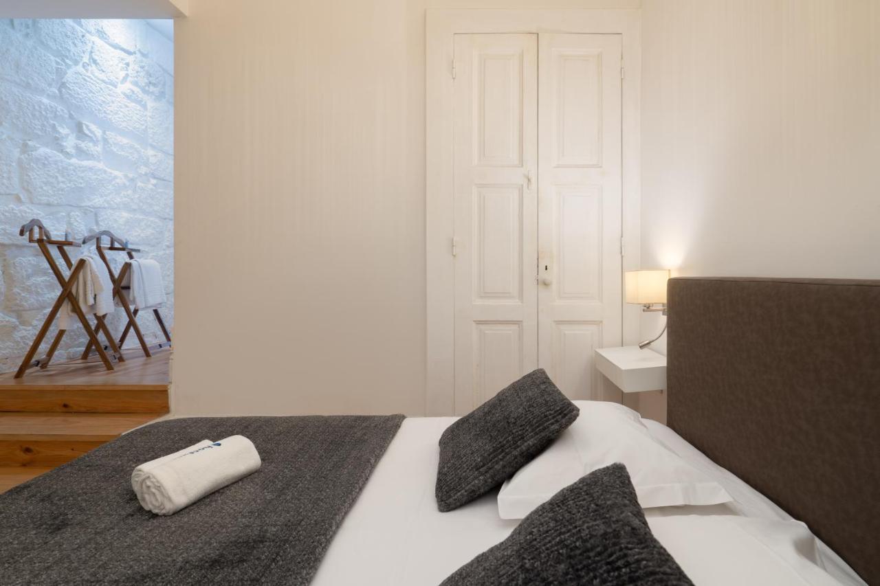 Homely Noble Flats - Garden&Jacuzzi Porto Exterior foto